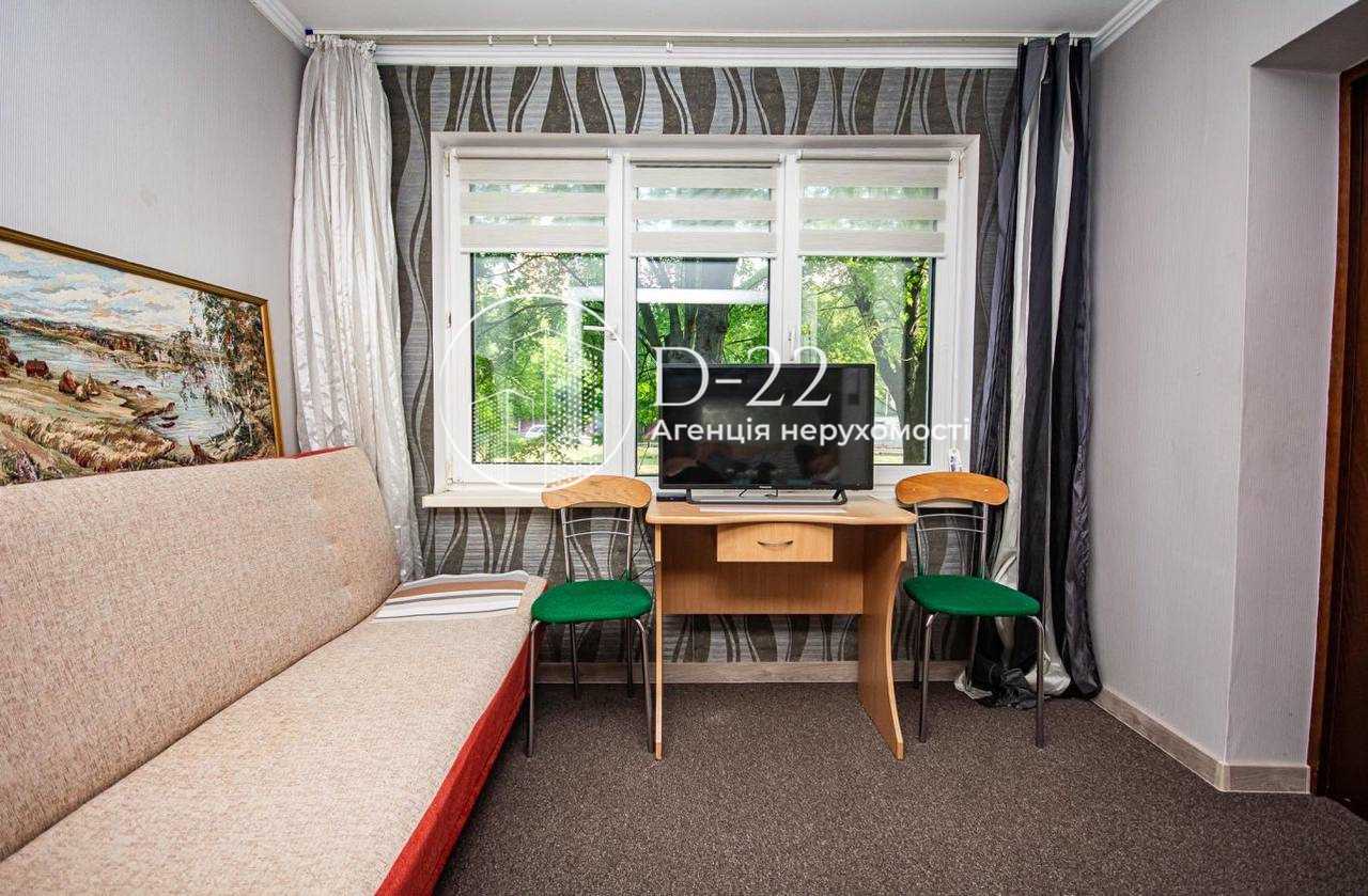 Продажа 3-комнатной квартиры 106 м², Науки просп., 86