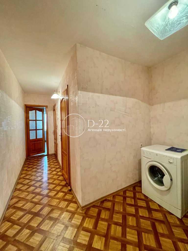 Продажа 3-комнатной квартиры 93 м², Братства Тарасівців вулиця, 12/37