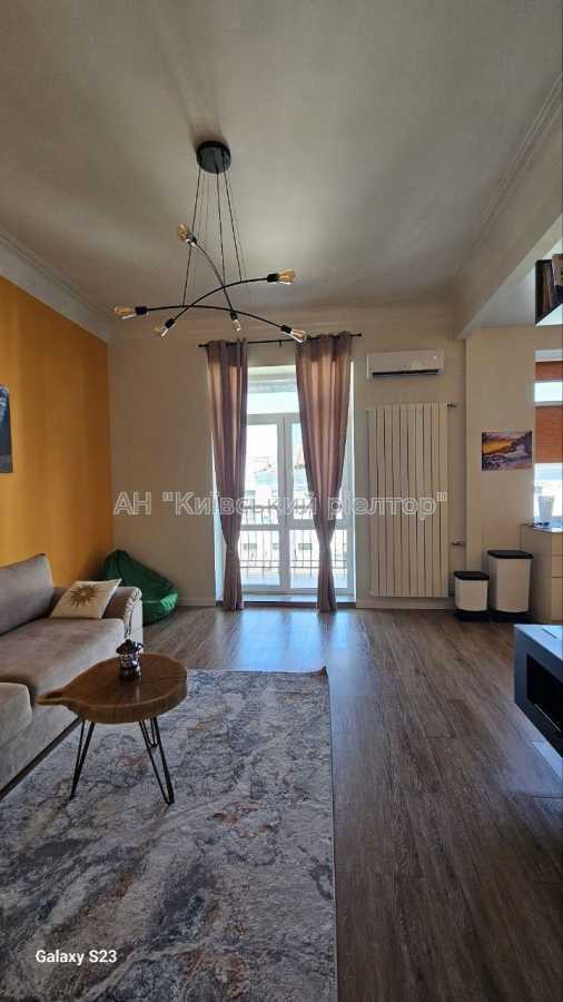 Продажа 2-комнатной квартиры 64.3 м², Большая Васильковская ул., 67/7