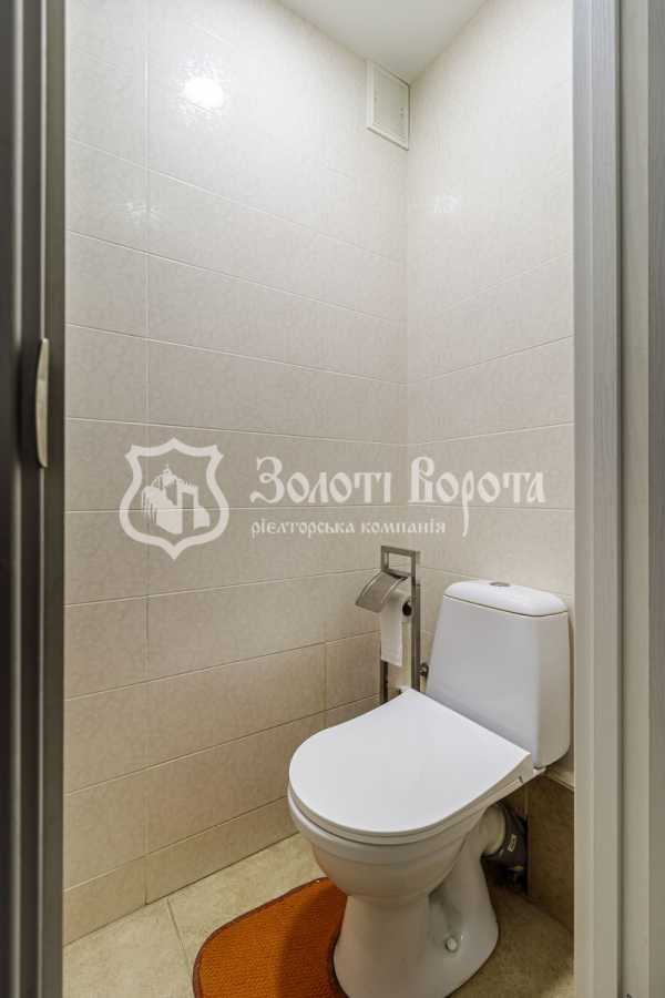 Продажа 2-комнатной квартиры 38.5 м², Пожарского ул., 2