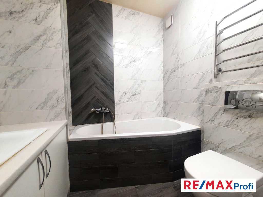 Продажа 3-комнатной квартиры 83.7 м², Сагайдачного ул., 7