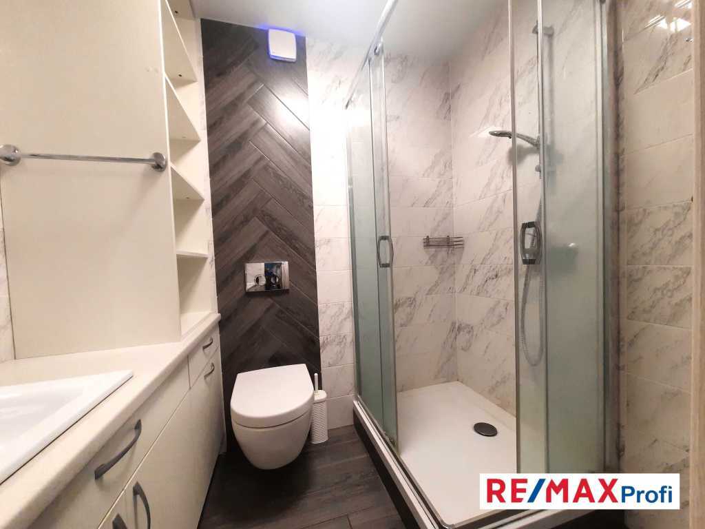 Продажа 3-комнатной квартиры 83.7 м², Сагайдачного ул., 7