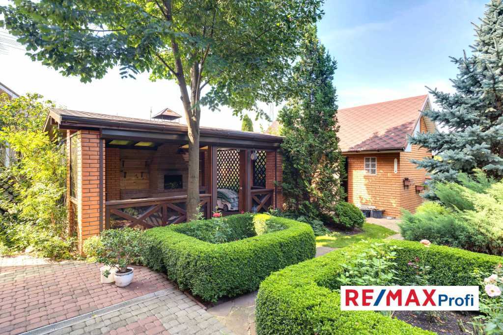 Продажа дома 450 м², Освіти