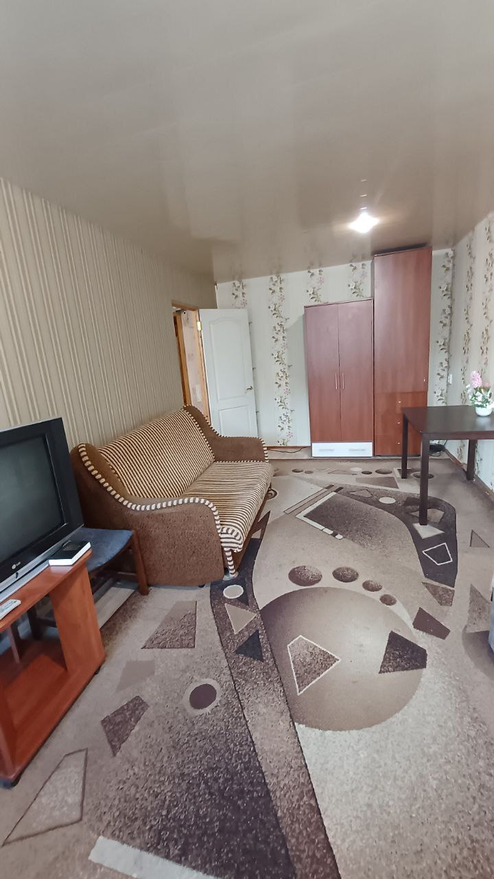 Оренда 1-кімнатної квартири 40 м², Олександра Поля просп.