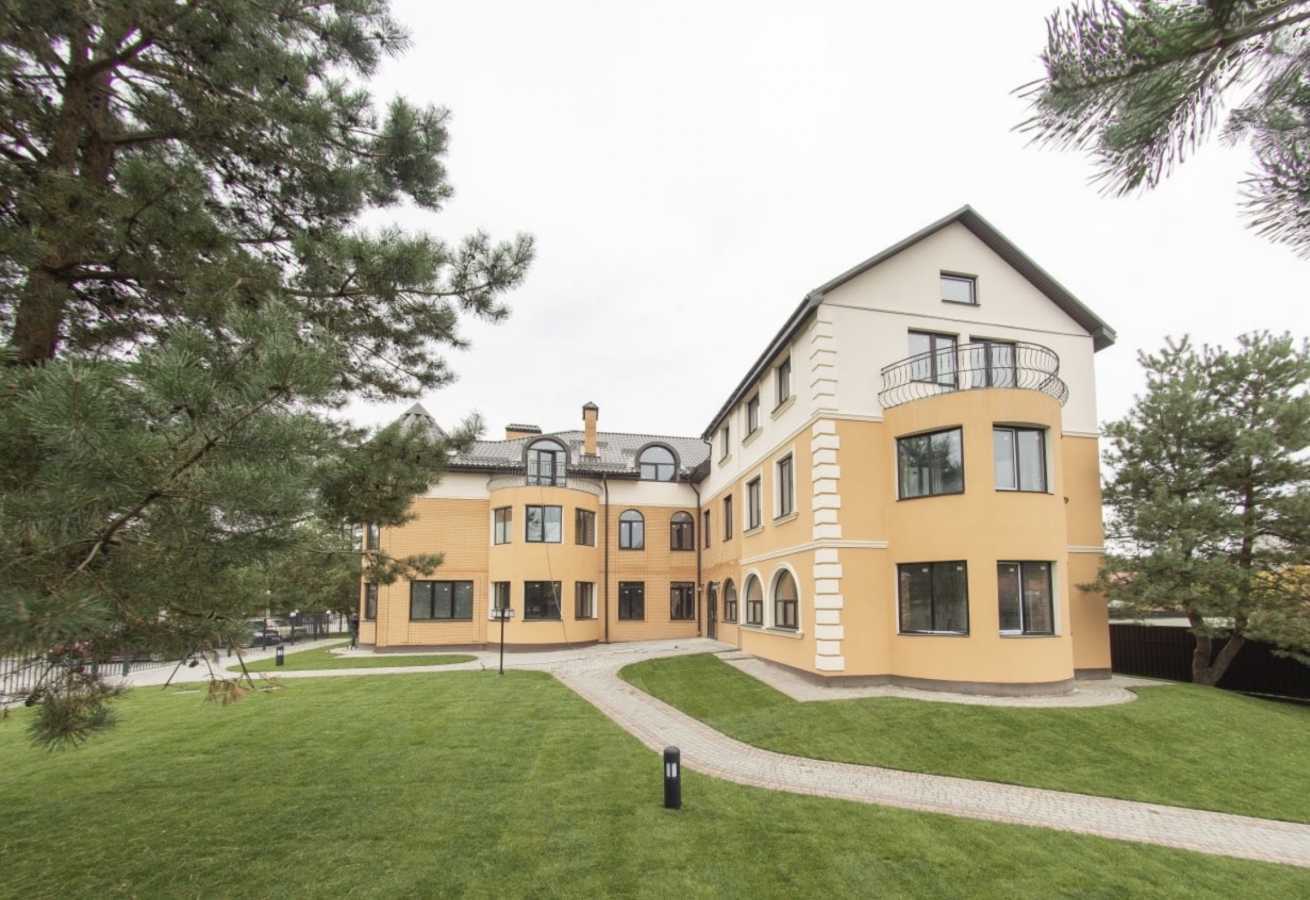 Продажа 3-комнатной квартиры 69.01 м², Галицька 17б