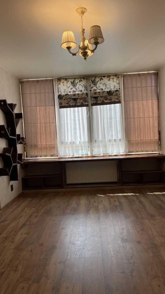 Продажа 2-комнатной квартиры 72.2 м², Лісогринівецька