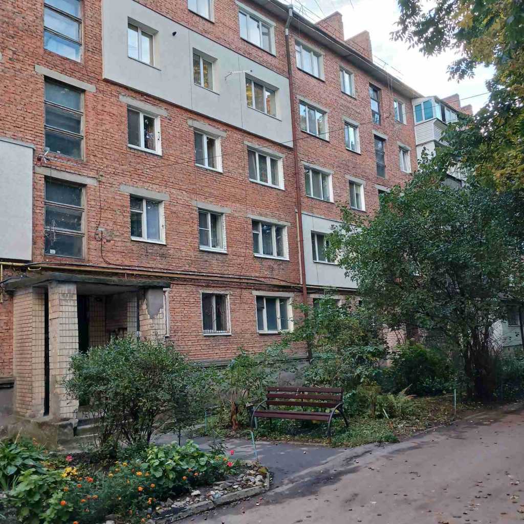 Продажа 3-комнатной квартиры 53.2 м², Староконстантиновское шоссе