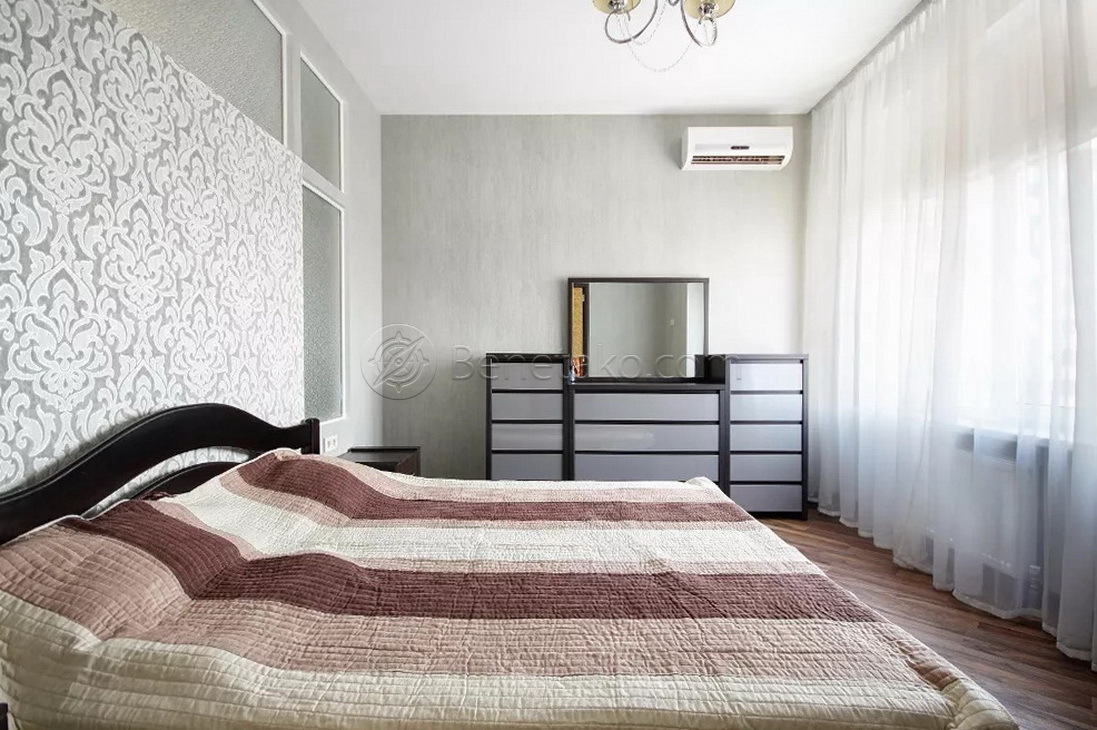 Аренда 3-комнатной квартиры 92 м², Генуэзская ул., 5