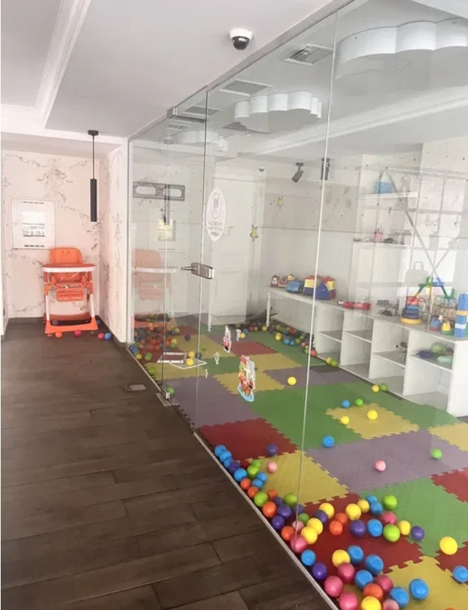 Оренда торговельного приміщення 520 м², Греческая вул.