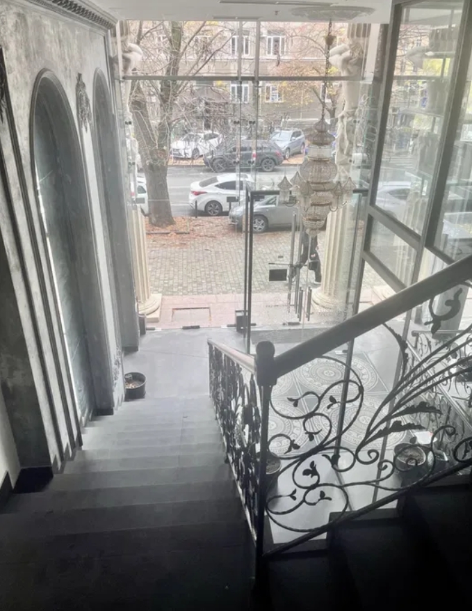 Оренда торговельного приміщення 520 м², Греческая вул.