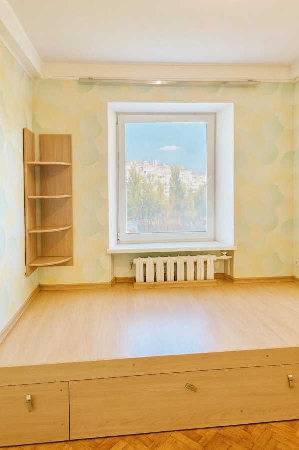 Аренда 2-комнатной квартиры 45 м², Соборности просп., 1Б