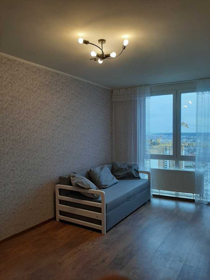 Продажа 1-комнатной квартиры 39 м², Бархатная ул., 9А