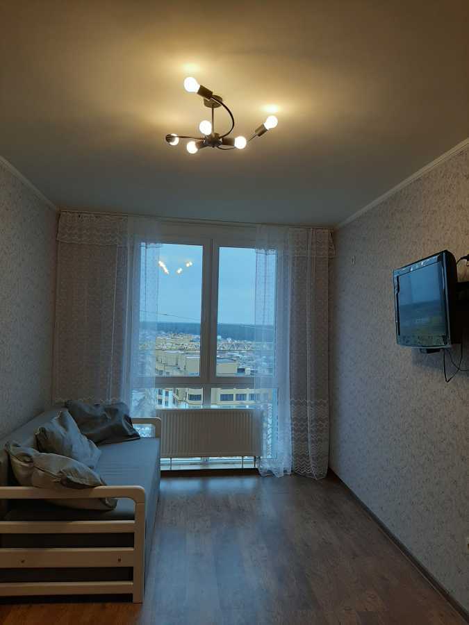 Продажа 1-комнатной квартиры 39 м², Бархатная ул., 9А