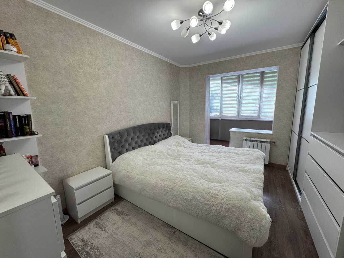 Продажа 3-комнатной квартиры 60.8 м², Волынской Дивизии ул., 9