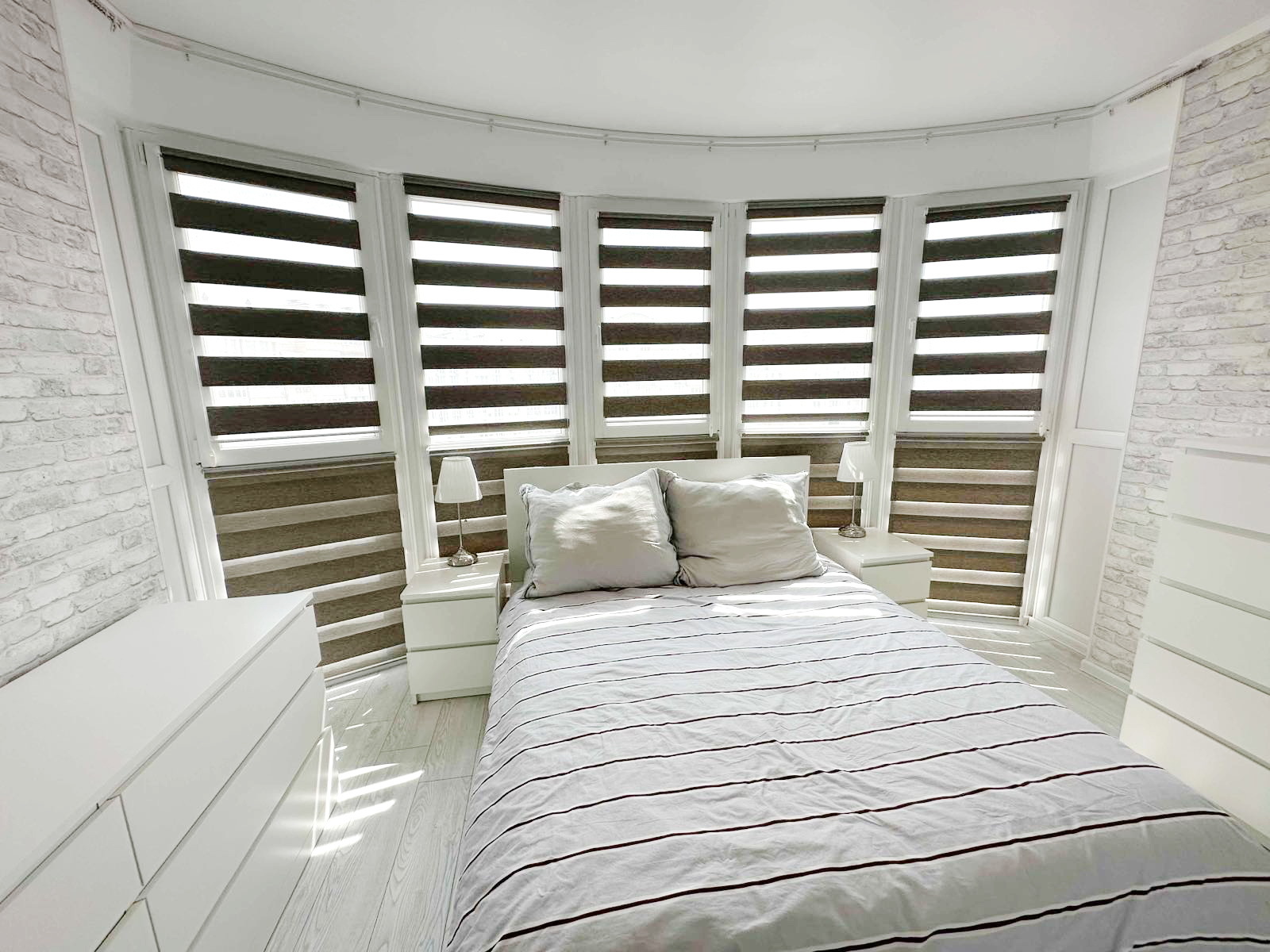 Продажа 2-комнатной квартиры 65.5 м², Лазурная ул., 5/11