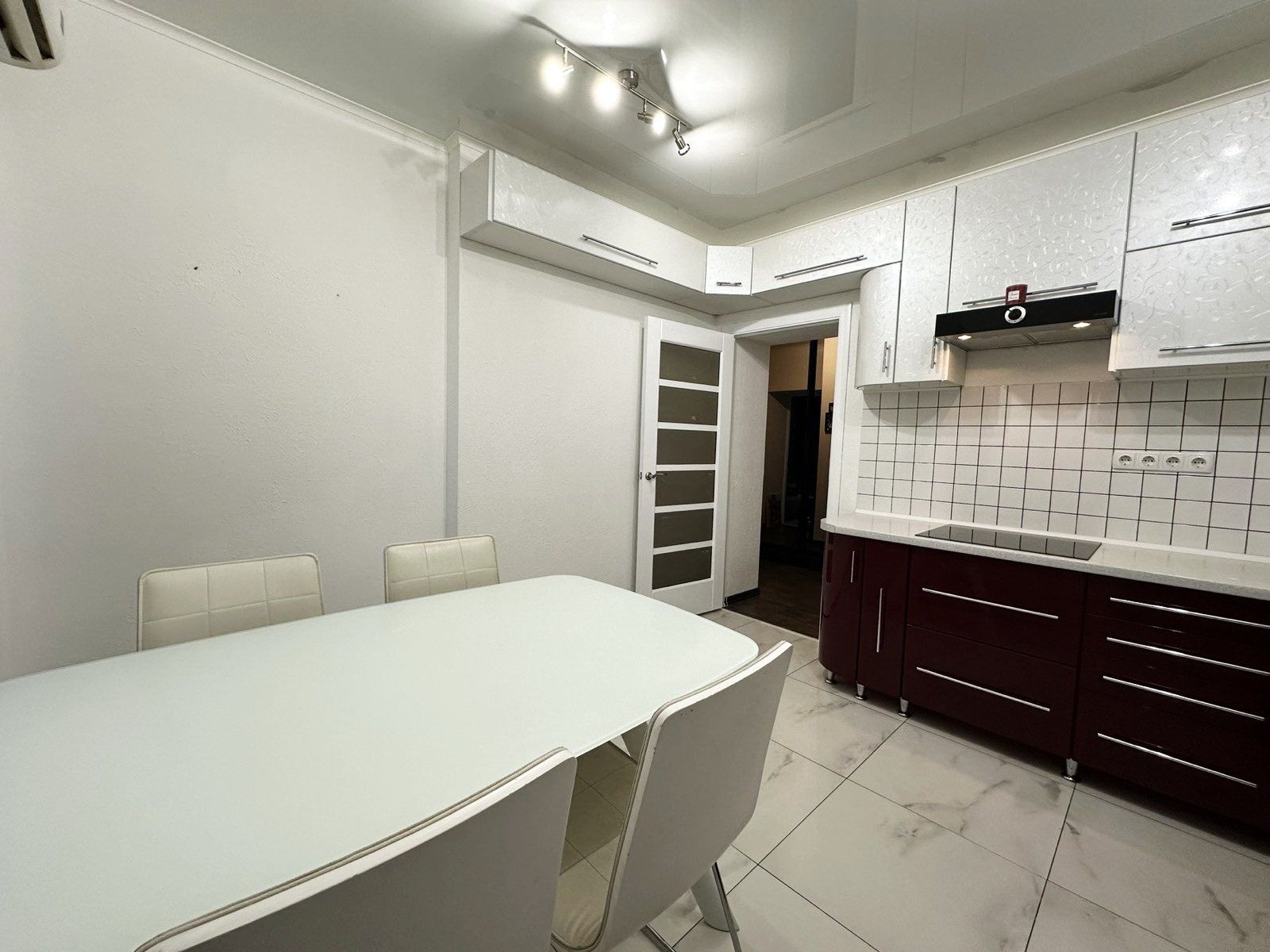 Продажа 2-комнатной квартиры 65.5 м², Лазурная ул., 5/11