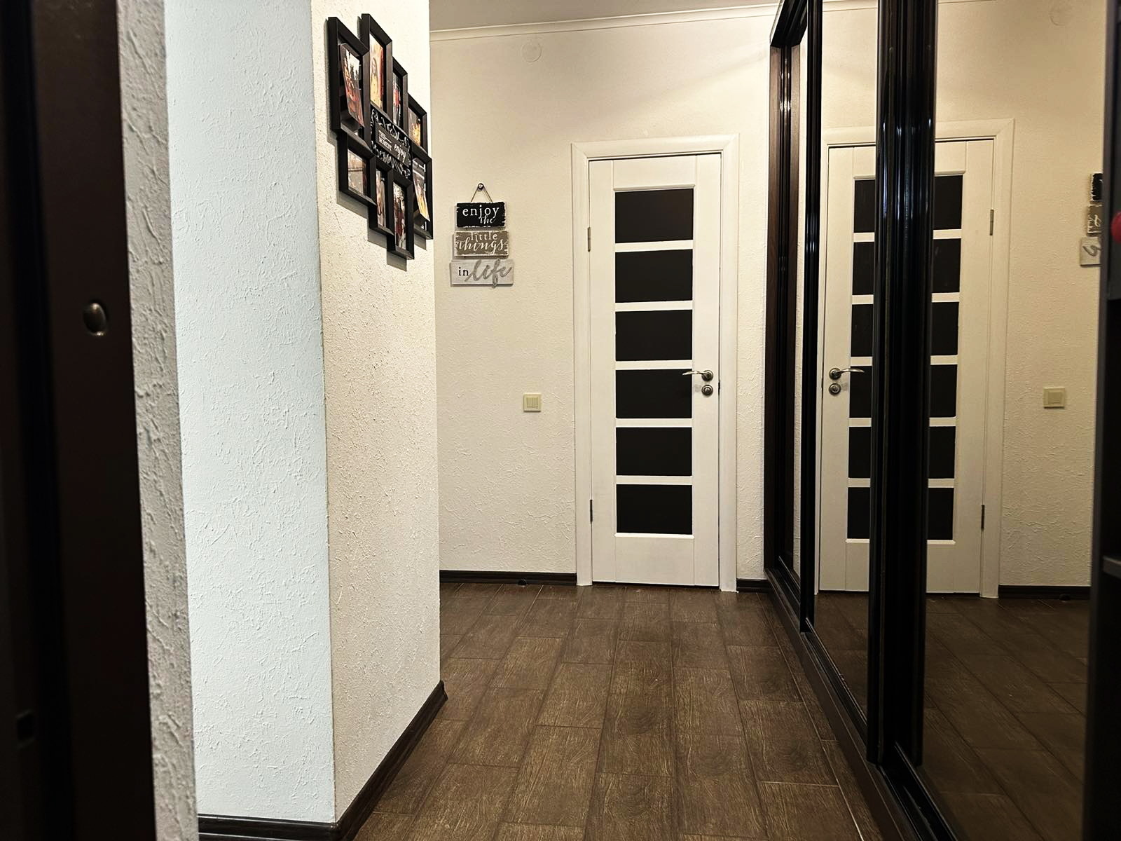 Продажа 2-комнатной квартиры 65.5 м², Лазурная ул., 5/11