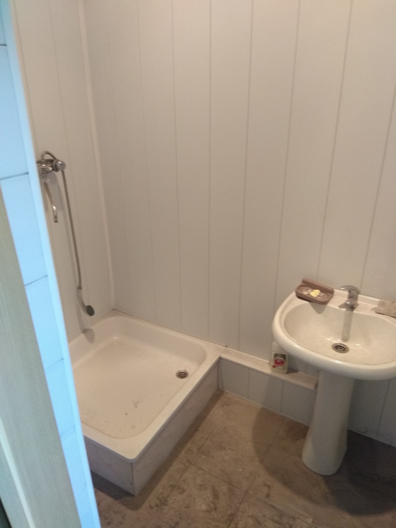 Продаж 3-кімнатної квартири 68.1 м²