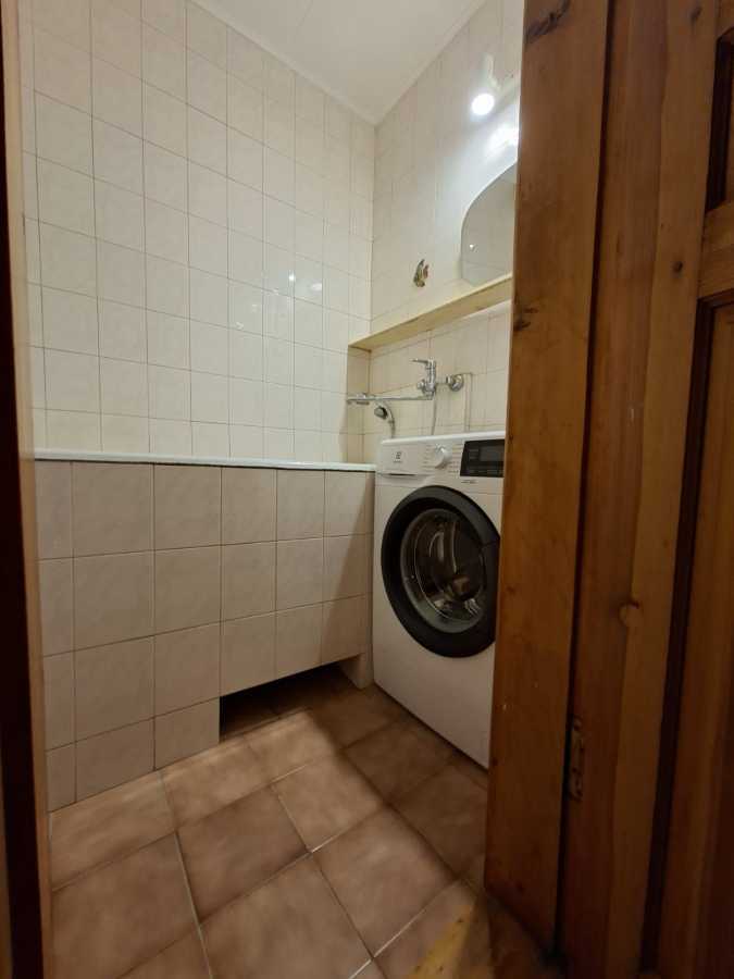 Оренда 2-кімнатної квартири 46 м², Лабораторний пров., 4