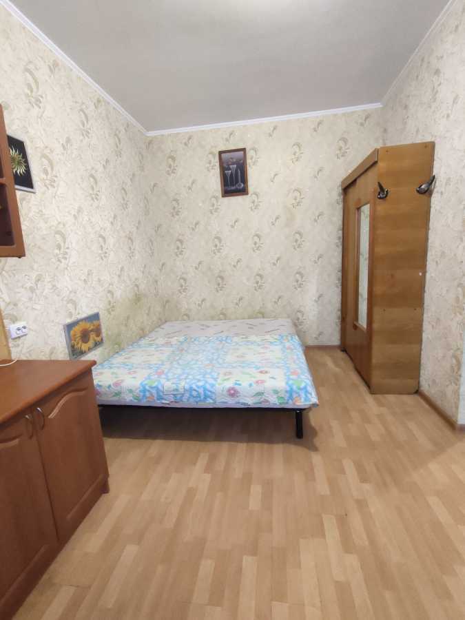 Оренда 1-кімнатної квартири 30 м², Райдужна вул., 14