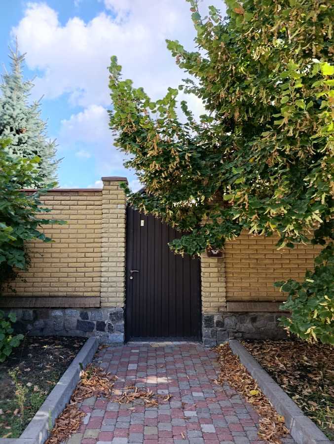 Продажа дома 168.2 м², Медоносная ул., 33