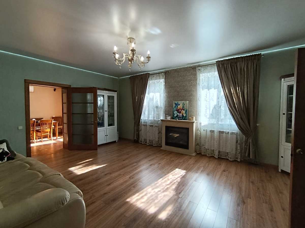 Продажа дома 168.2 м², Медоносная ул., 33