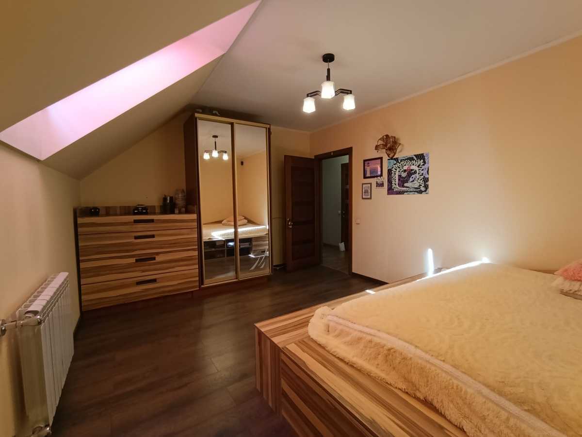 Продажа дома 168.2 м², Медоносная ул., 33