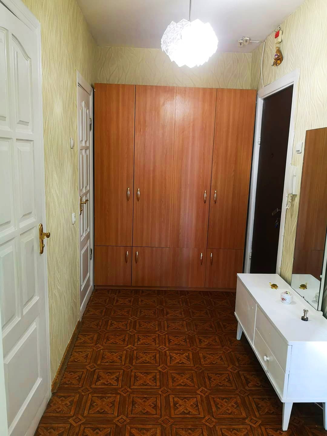 Оренда 1-кімнатної квартири 45 м², Ревуцького вул., 42Б