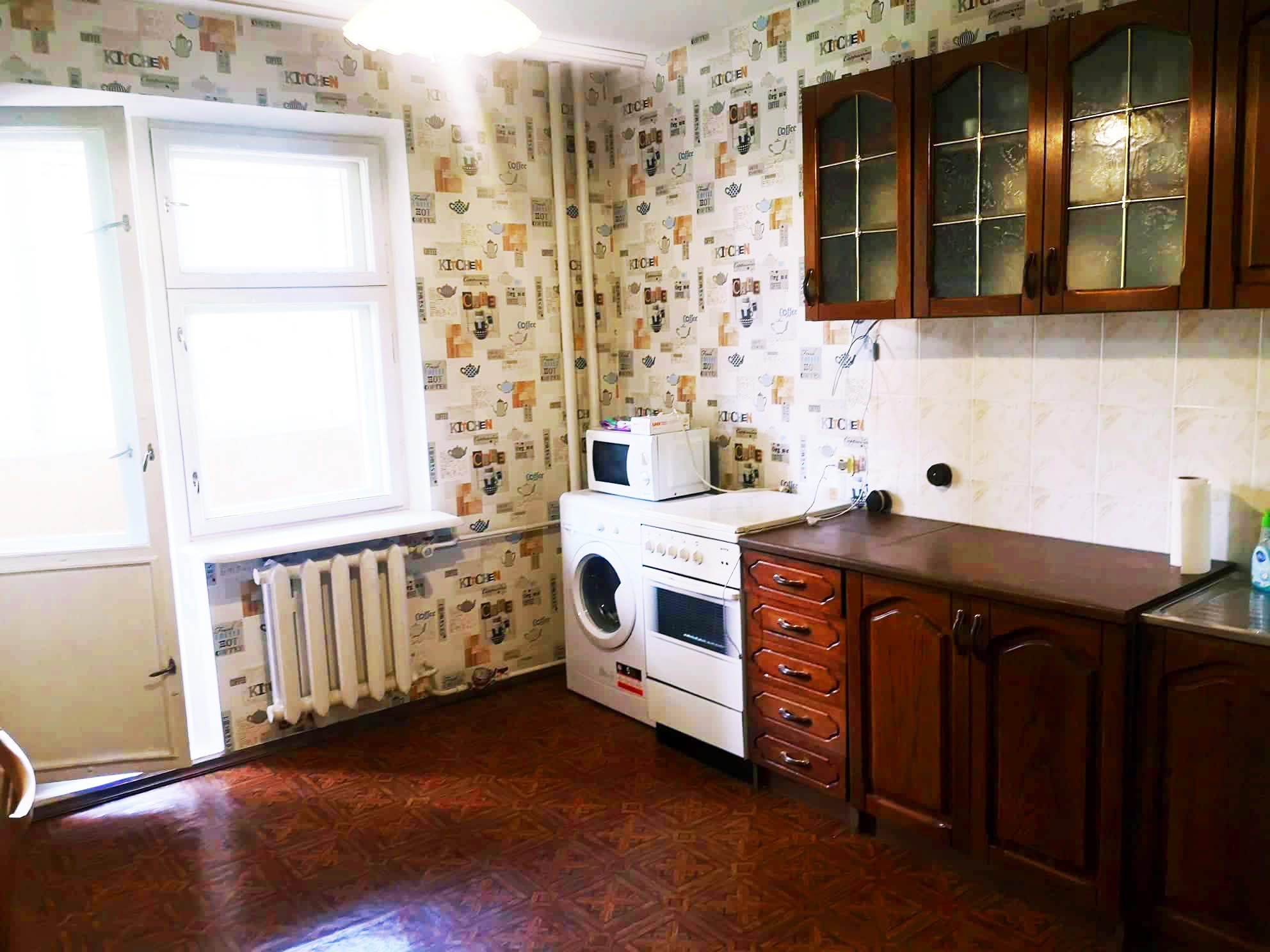 Оренда 1-кімнатної квартири 45 м², Ревуцького вул., 42Б