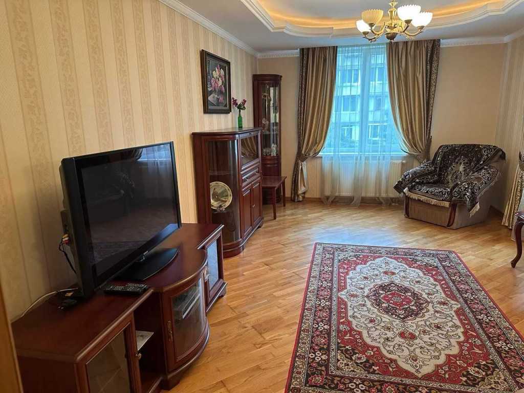 Аренда 3-комнатной квартиры 113 м², Петра Чаадаева ул., 2