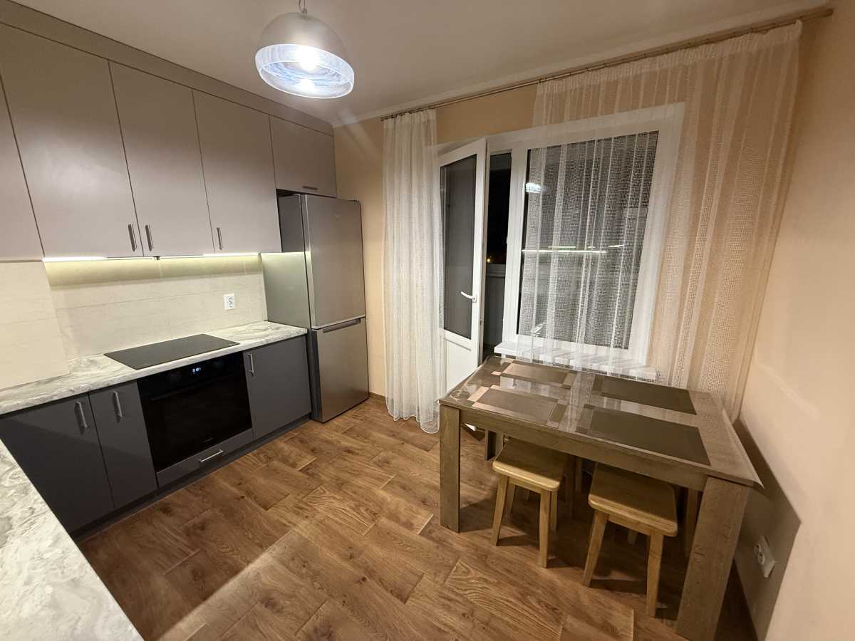 Аренда 1-комнатной квартиры 43.2 м², Коноплянская ул., 22А