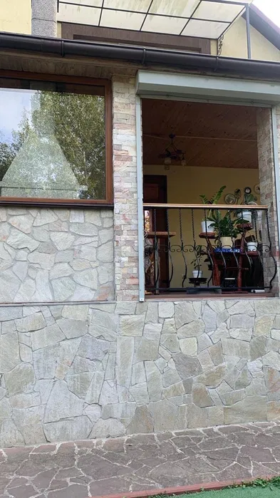 Продаж будинку 201 м²