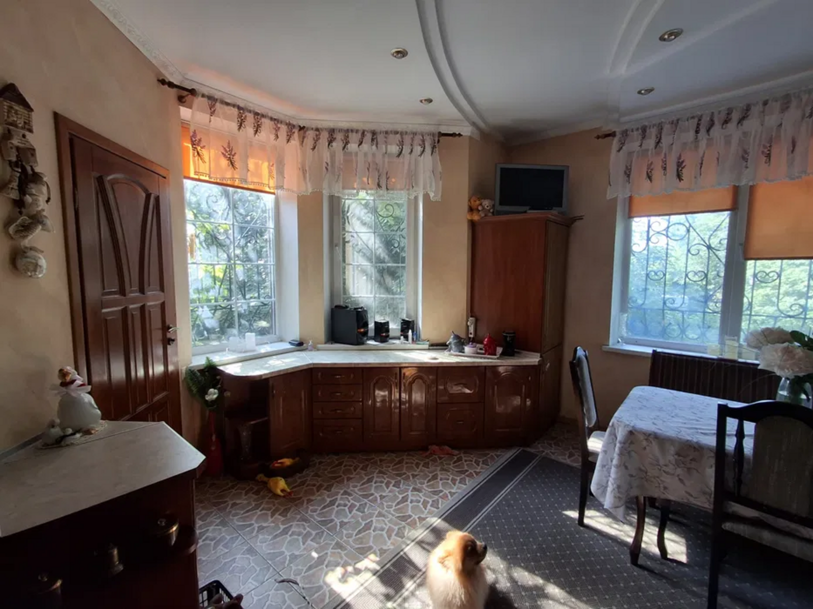 Продаж будинку 220 м²