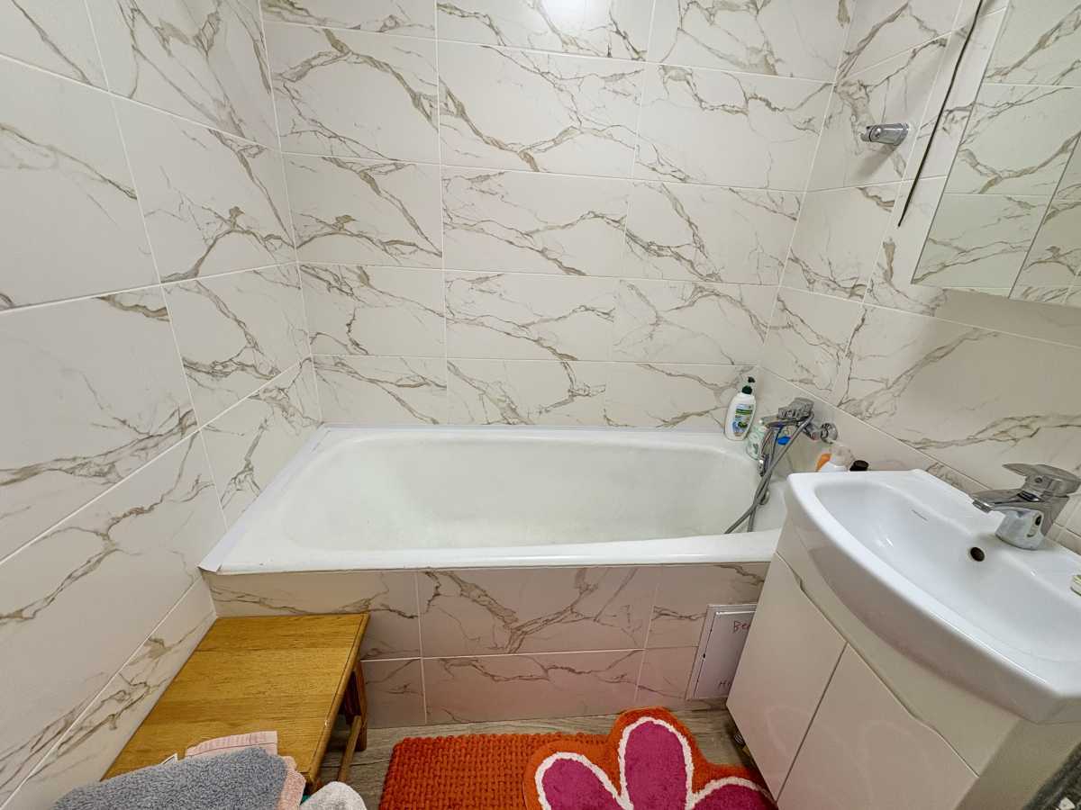 Продажа 2-комнатной квартиры 59 м², Николая Закревского ул., 5