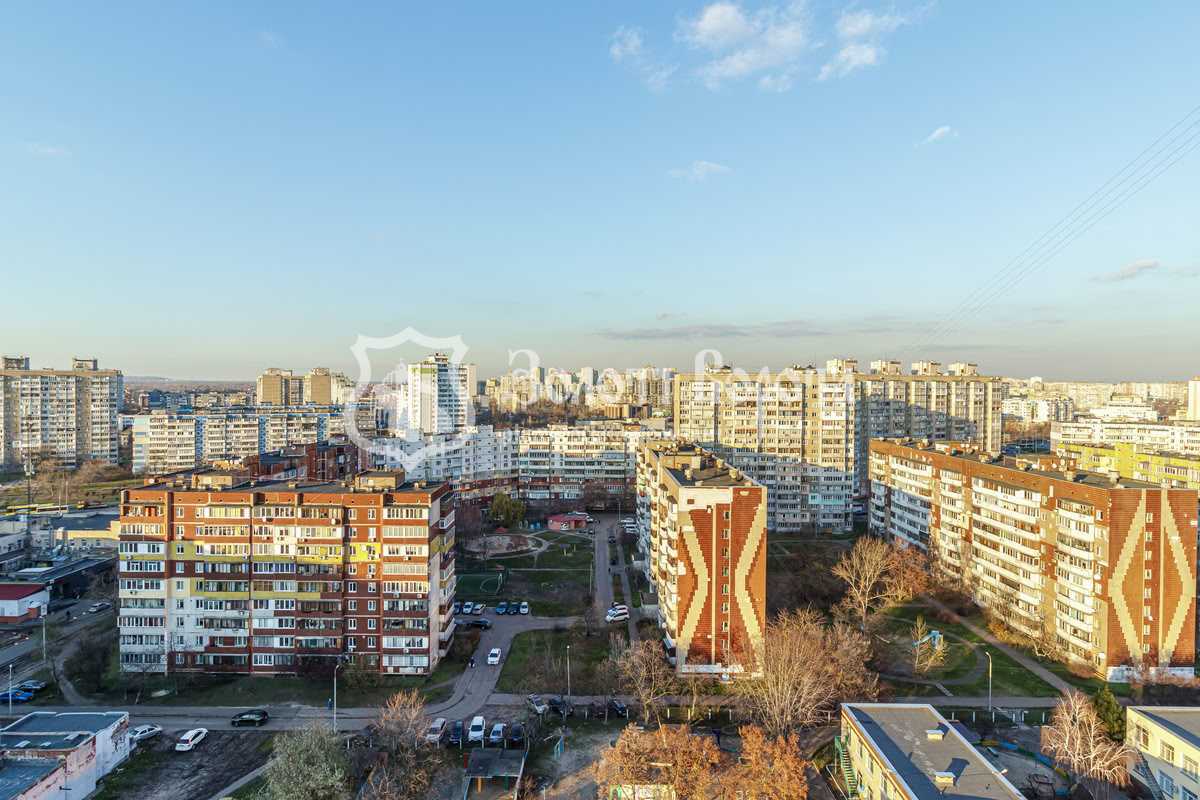 Продажа 2-комнатной квартиры 55.52 м², Теодора Драйзера ул., 9Д