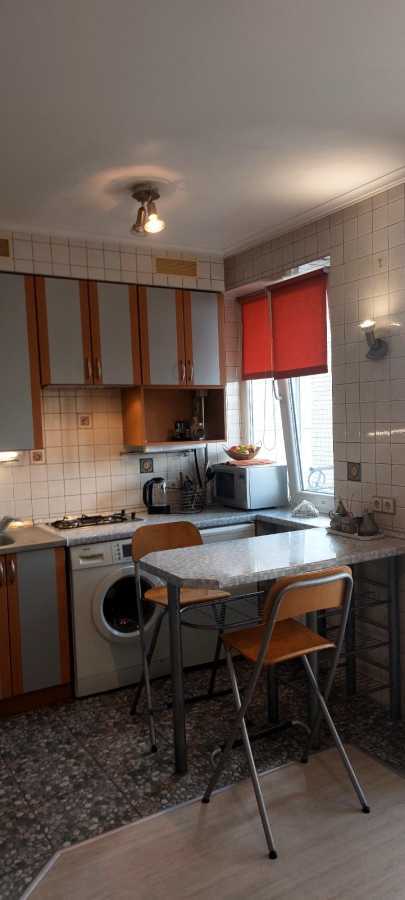 Оренда 1-кімнатної квартири 30 м², Бастіонний пров., 5