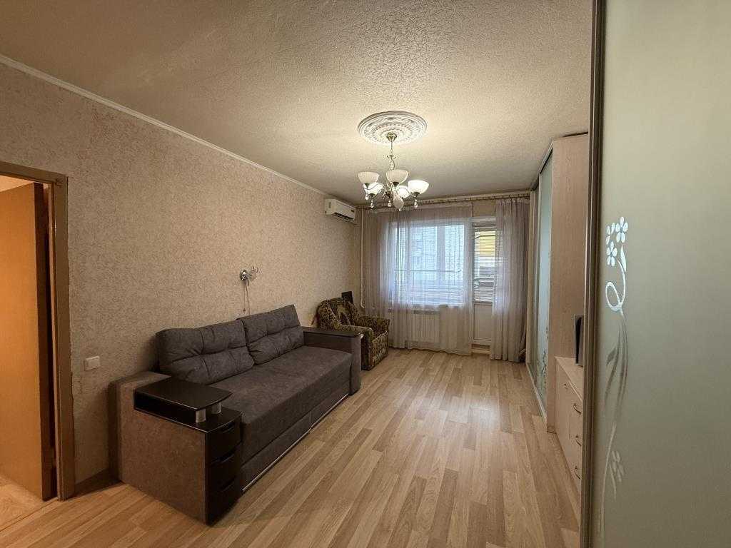 Продажа 2-комнатной квартиры 51.7 м², Героев Днепра ул., 19