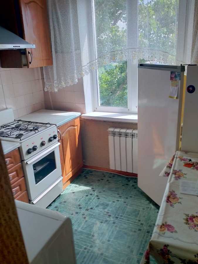 Оренда 2-кімнатної квартири 48 м², Автозаводська вул., 17