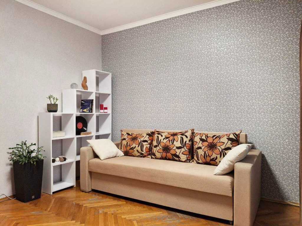 Продажа 3-комнатной квартиры 77.5 м², Ревуцкого ул., 7