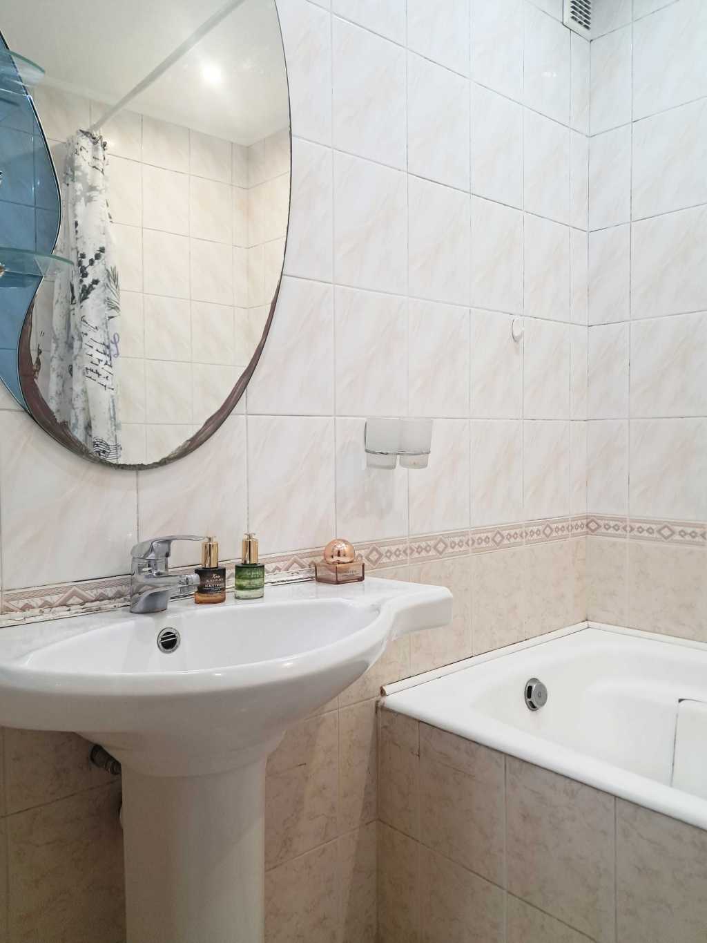 Продажа 3-комнатной квартиры 77.5 м², Ревуцкого ул., 7