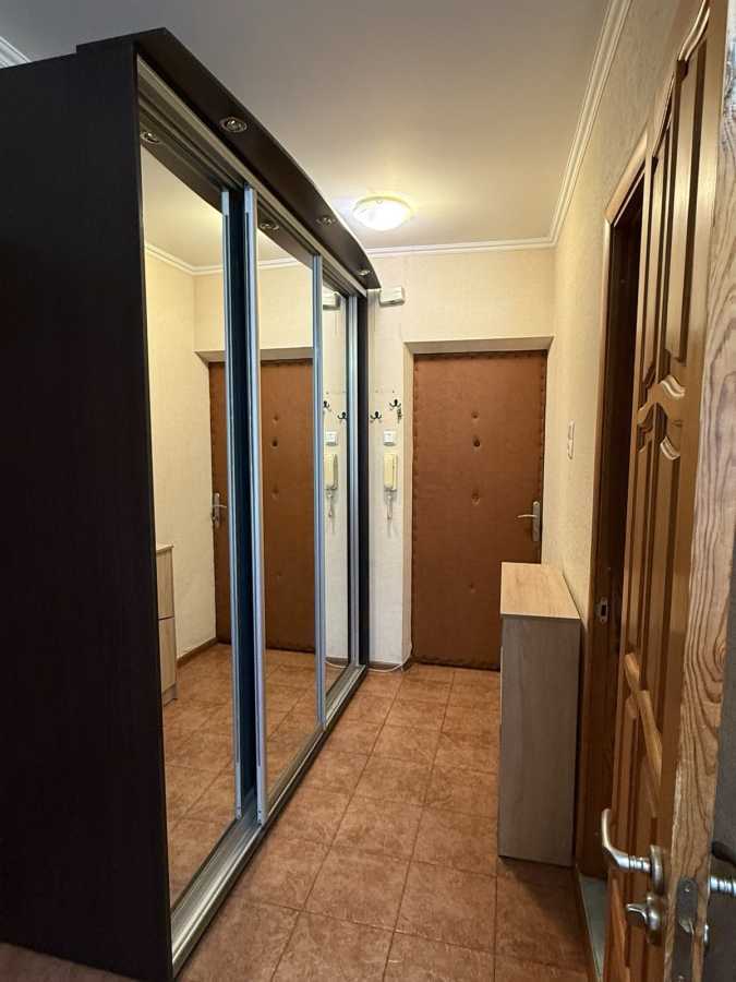 Аренда 1-комнатной квартиры 35 м², Героев Днепра ул., 65