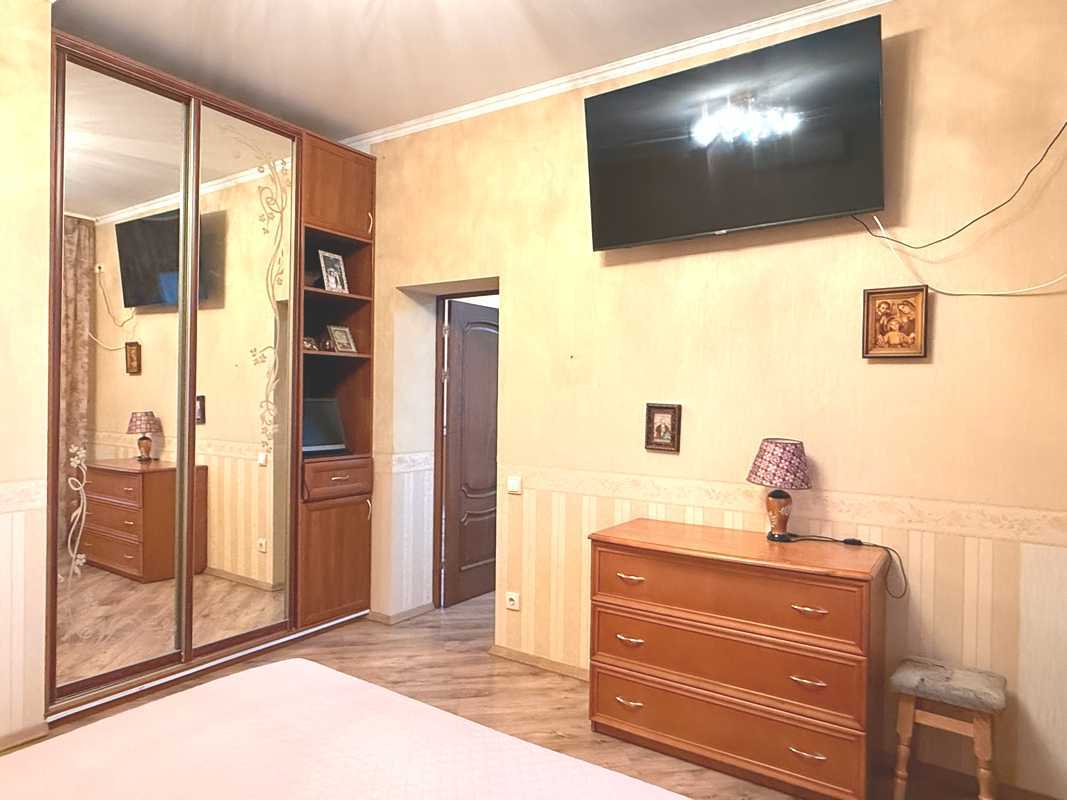 Продажа дома 425 м², Борщаговская ул., 23