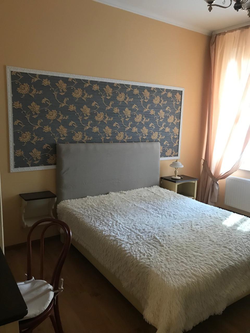 Оренда 2-кімнатної квартири 78 м², В'ячеслава Чорновола вул.