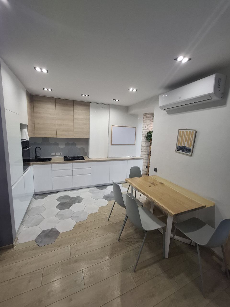 Продажа 1-комнатной квартиры 44 м², Светлова ул.