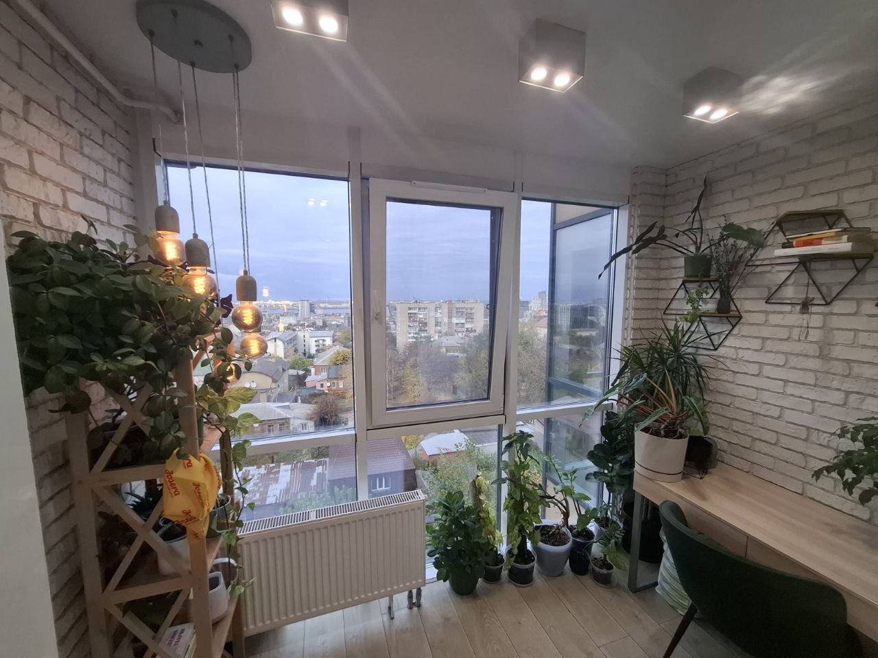 Продажа 1-комнатной квартиры 44 м², Светлова ул.