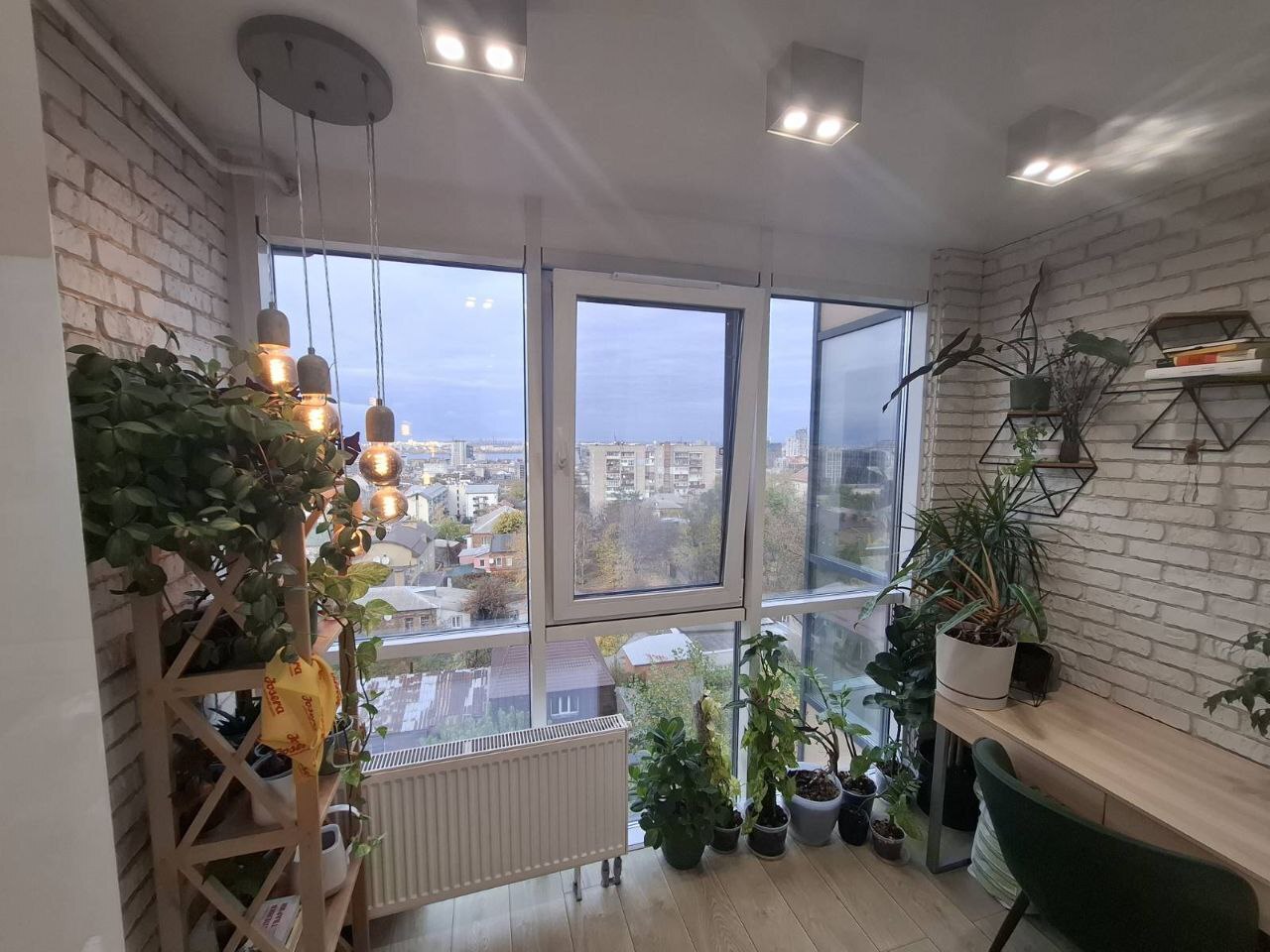 Продажа 1-комнатной квартиры 44 м², Светлова ул.