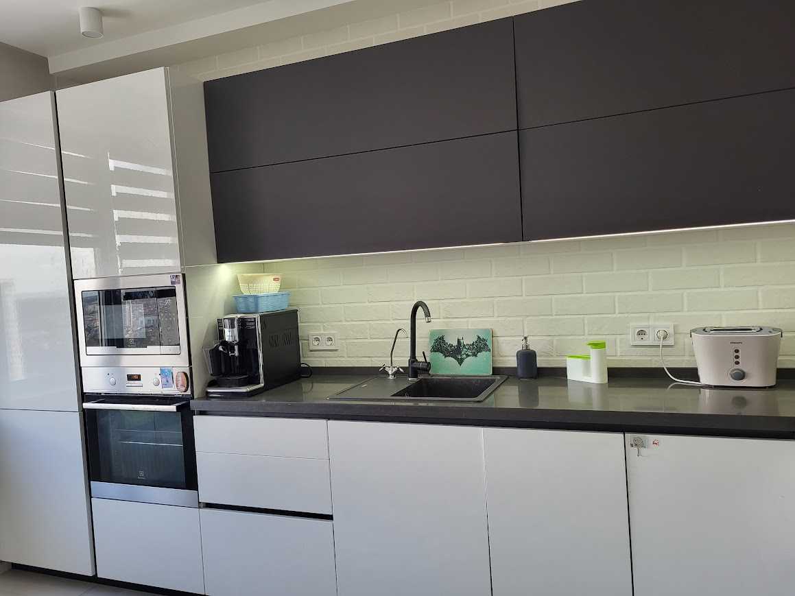 Продажа 2-комнатной квартиры 69 м², Киевская ул., 243