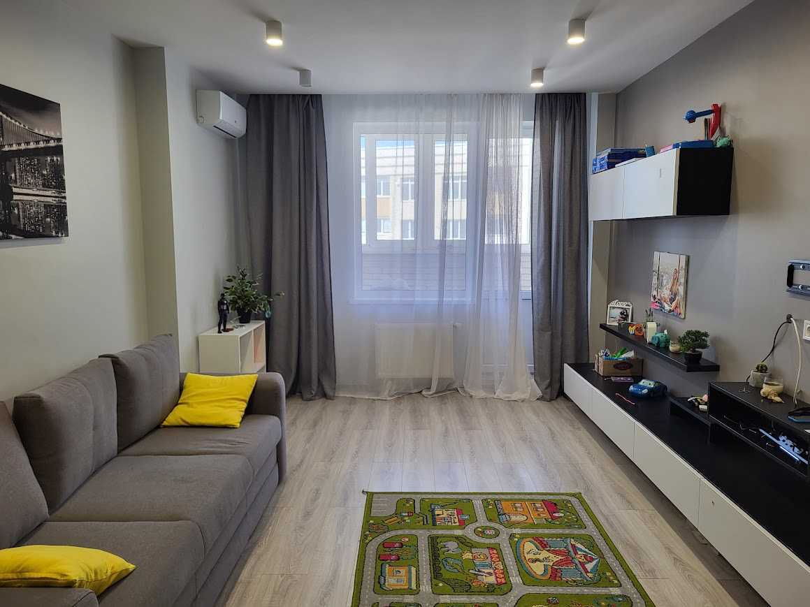 Продажа 2-комнатной квартиры 69 м², Киевская ул., 243