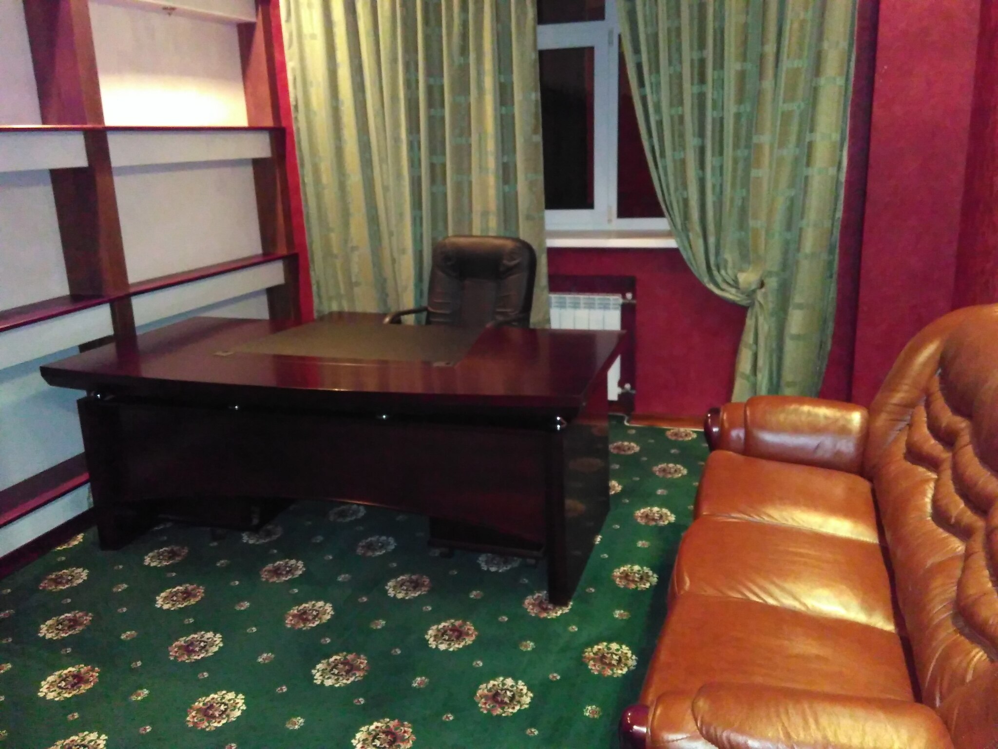 Аренда 4-комнатной квартиры 125 м², Волошская ул., 50/38