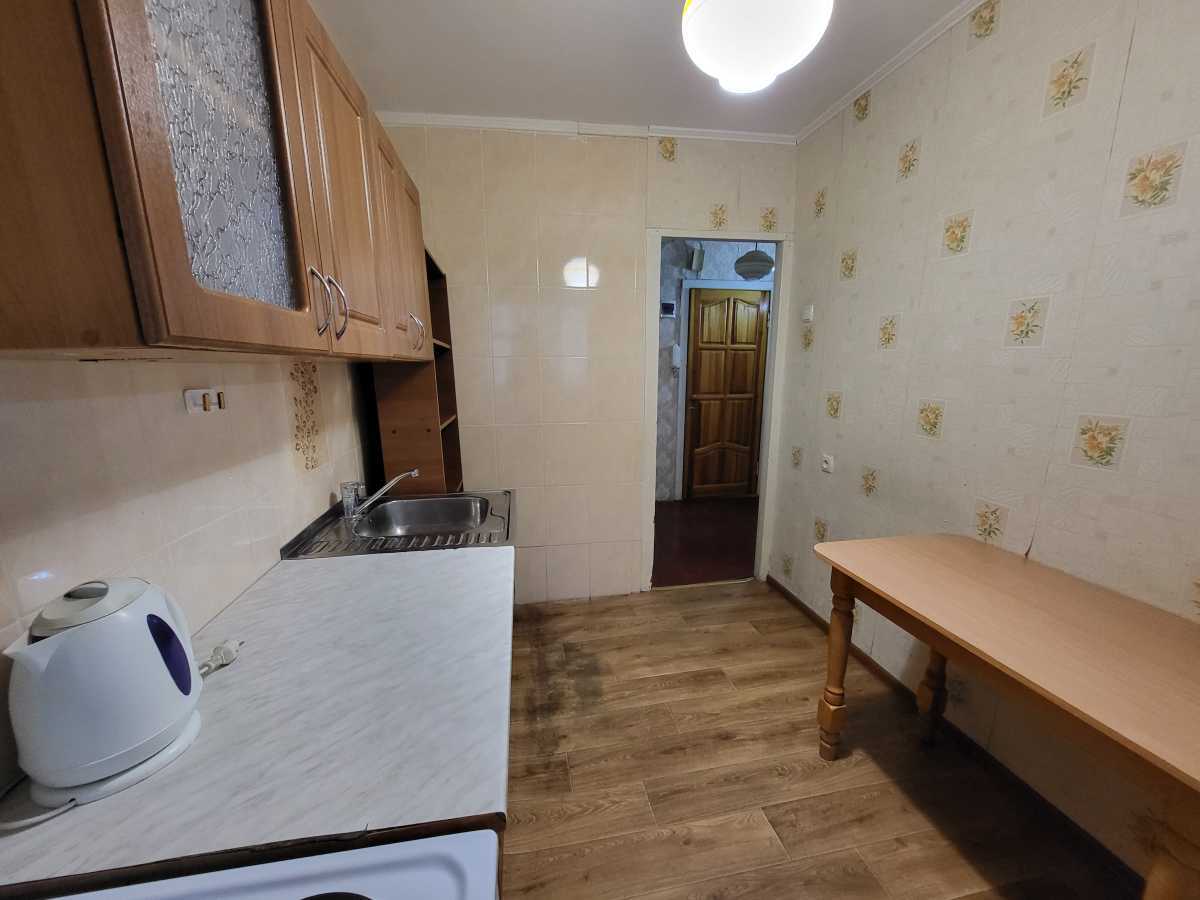 Оренда 1-кімнатної квартири 40 м², Астраханська вул., 5